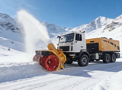 Фрезерно-роторный снегоочиститель SB 500 - SBE 300 на шасси МАЗ 6х6